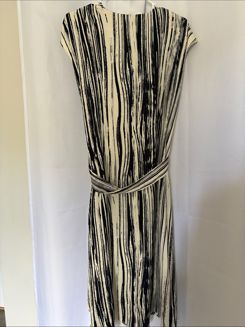 Banana Republic Black and White Striped Tie-Waist Midi Dress - Picture 4 of 4